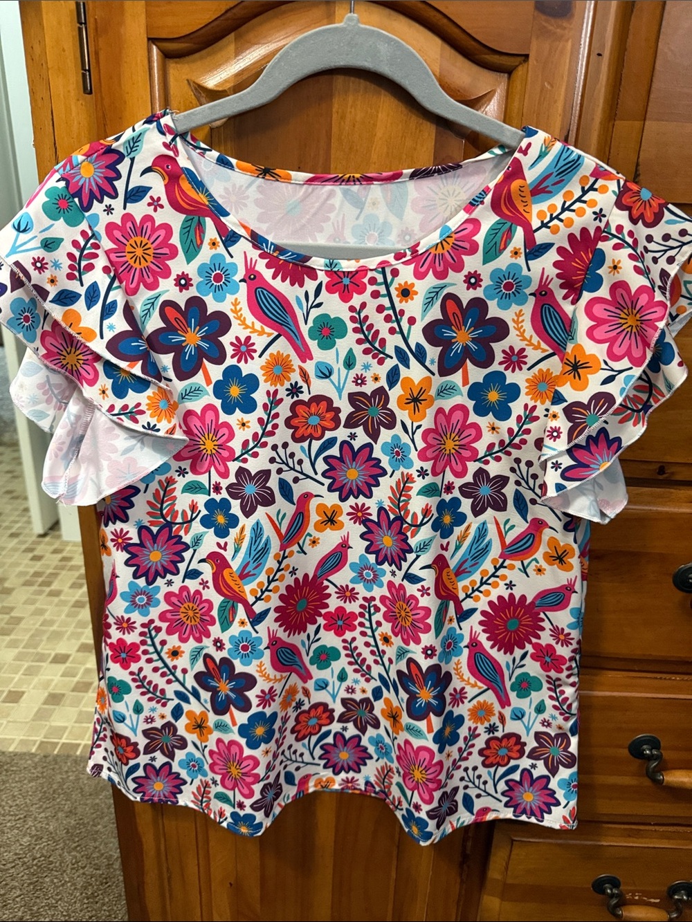 Women's Floral Bird Print Flutter Sleeve Top - White/Multi